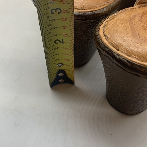 Born Light Brown leather wedge sandals Sz 11. MCW0657A - Picture 5 of 8